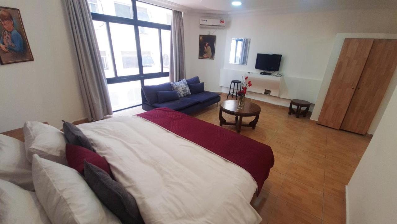 Apartamento Red Carpet 2 *